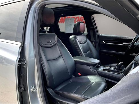 Used 2024 Cadillac XT5 Premium Luxury image 28