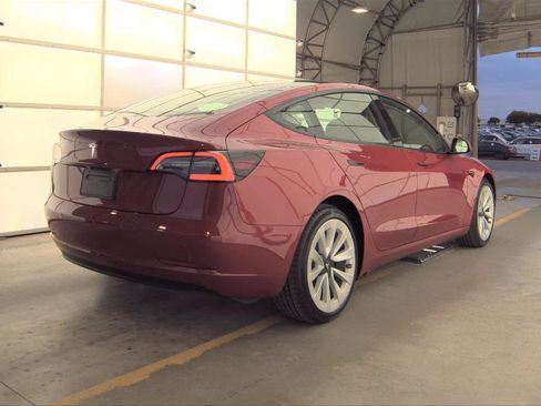 Used 2023 Tesla Model 3 Standard Range image 11