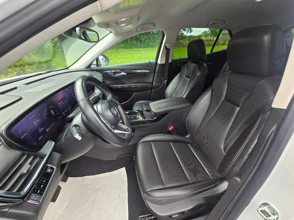 Used 2024 Buick Envision Preferred AWD/4WD image 11