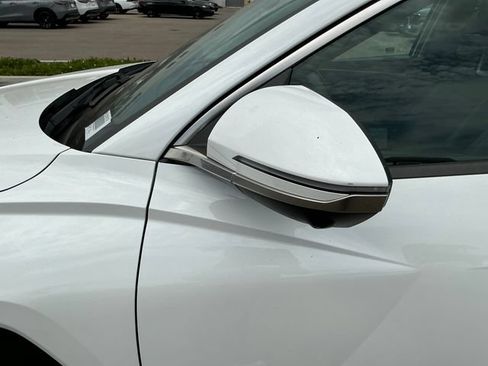 Used 2022 Hyundai Tucson Limited FWD image 11