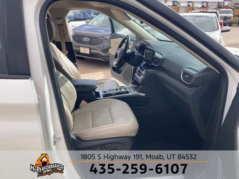 Used 2021 Ford Explorer Limited w/ Equipment Group 301A image 14