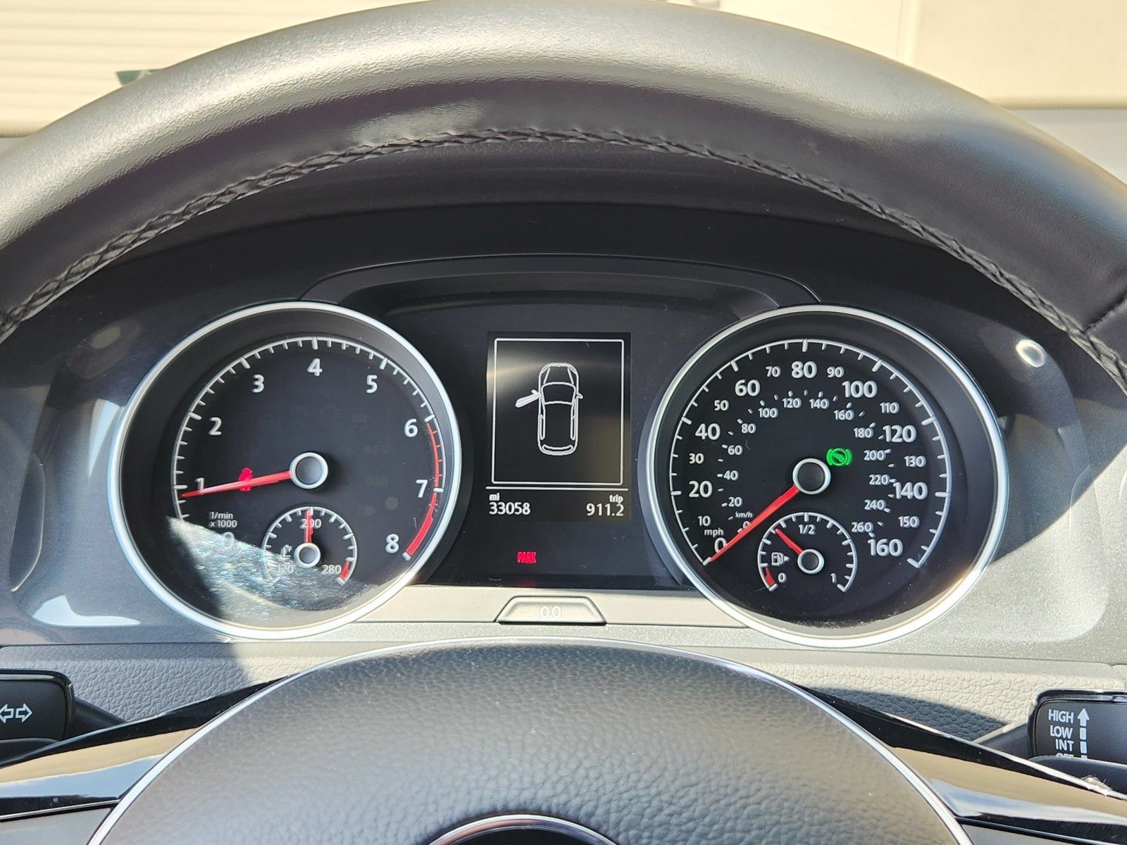 Used 2021 Volkswagen Golf 4-Door FWD image 18