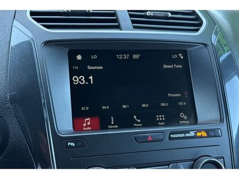 Used 2018 Ford Explorer XLT w/ Equipment Group 202A image 21