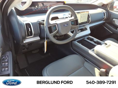 New 2026 Ford Expedition Max Active image 13