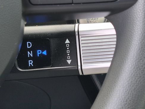 Used 2025 Hyundai Sonata SEL FWD image 25
