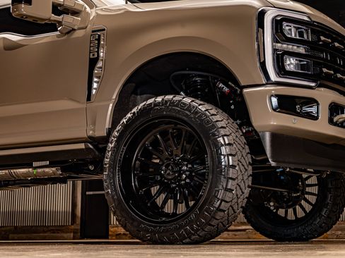 Used 2026 Ford F250 King Ranch w/ Chrome Package image 16