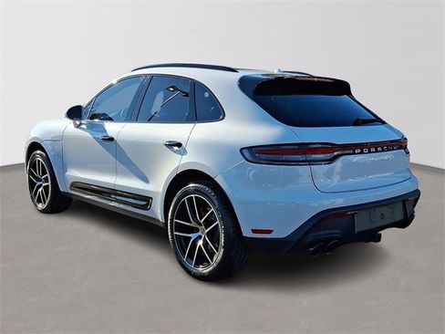 Used 2022 Porsche Macan S image 6