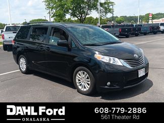 Used 2012 Toyota Sienna XLE FWD video 1