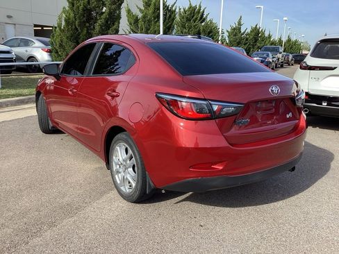 Used 2017 Toyota Yaris iA image 8