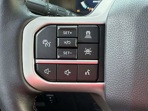 Used 2024 Ford Expedition Limited AWD/4WD image 21