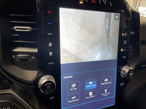 Used 2022 RAM 1500 Limited image 37