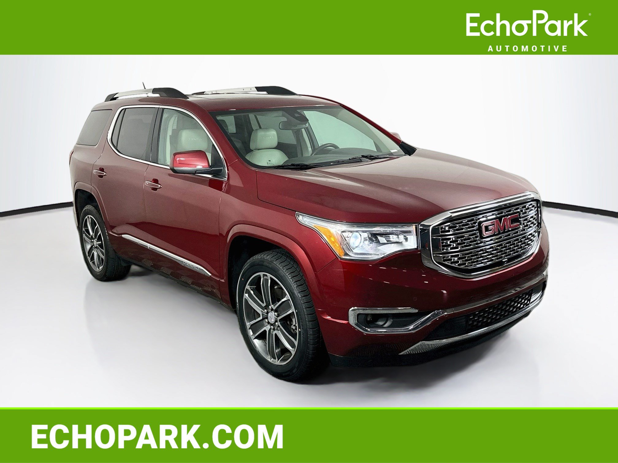 Used 2018 GMC Acadia Denali w/ Technology Package FWD image 1