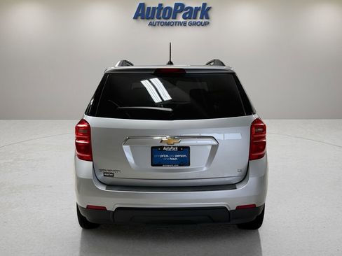 Used 2017 Chevrolet Equinox LT w/ Convenience Package image 6