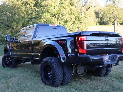 Used 2021 Ford F350 Lariat w/ Lariat Ultimate Package image 8