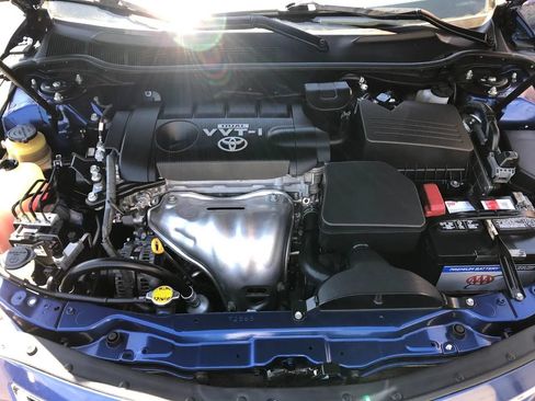Used 2010 Toyota Camry FWD image 34