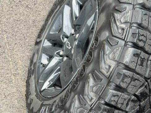 Used 2023 Chevrolet Silverado 1500 RST w/ RST All Star Premium Package image 9