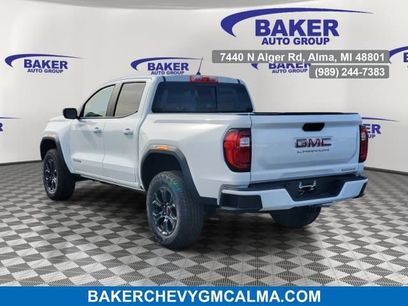 New 2025 GMC Canyon Elevation w/ Convenience Package