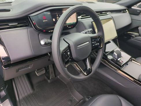 New 2026 Land Rover Range Rover Sport Dynamic SE AWD/4WD image 7