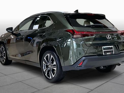 New 2026 Lexus UX 300h FWD image 7