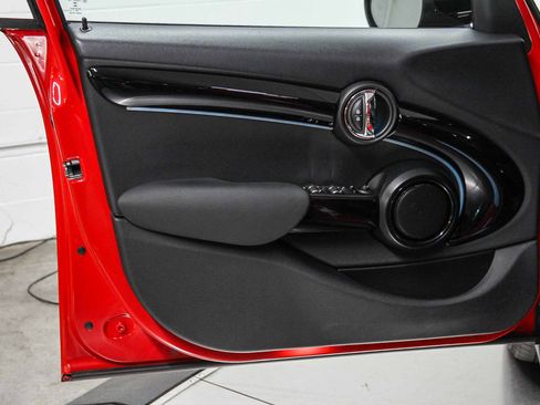 Certified 2023 MINI Cooper S image 22