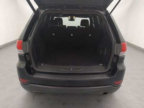 Used 2019 Jeep Grand Cherokee Laredo w/ Laredo X Package image 29