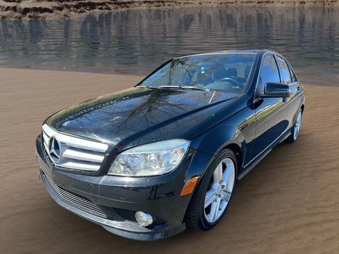 Used 2010 Mercedes-Benz C 300 Sedan image 2