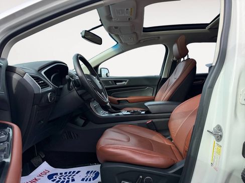 Used 2015 Ford Edge Titanium w/ Equipment Group 301A image 9