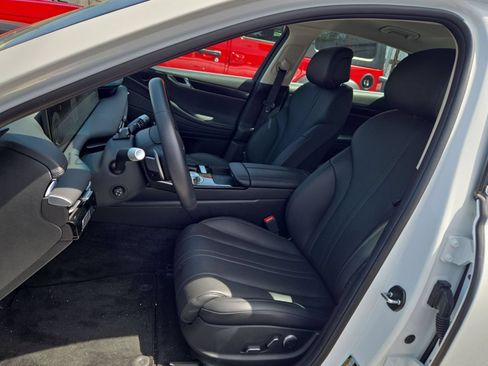Used 2026 Genesis G80 2.5T AWD/4WD image 8
