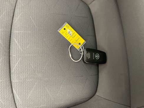Certified 2025 Toyota RAV4 XLE AWD/4WD image 26