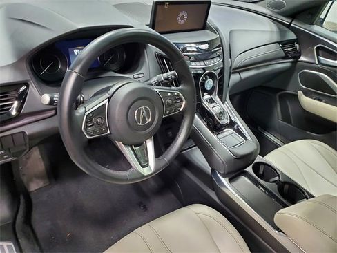 Certified 2025 Acura RDX SH-AWD image 10