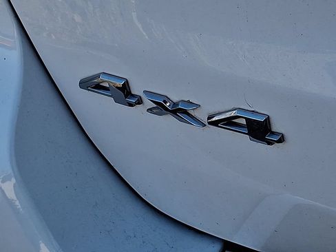 Used 2019 Jeep Grand Cherokee Limited AWD/4WD image 27