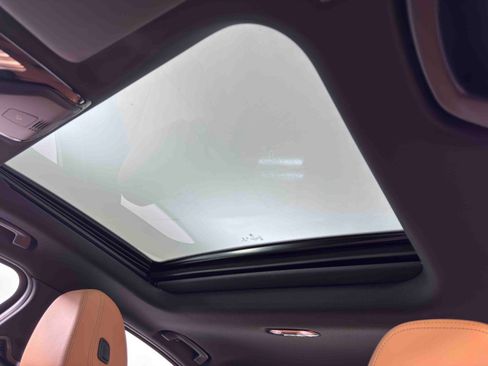 Used 2023 BMW 330e xDrive w/ Premium Package image 11