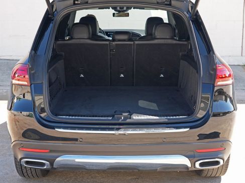 Used 2021 Mercedes-Benz GLE 350 4MATIC w/ Premium Package image 9