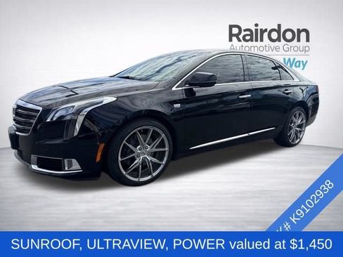Used 2019 Cadillac XTS Luxury w/ Driver Awareness Package AWD/4WD image 3
