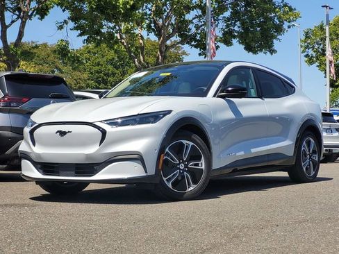Certified 2023 Ford Mustang Mach-E Premium image 2