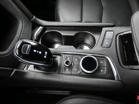 Used 2024 Cadillac XT5 Premium Luxury image 23