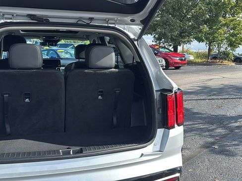 Used 2021 Kia Sorento SX image 34