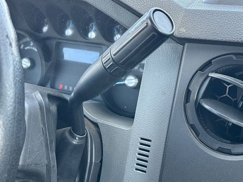 Used 2016 Ford F550 Contractor Body image 18