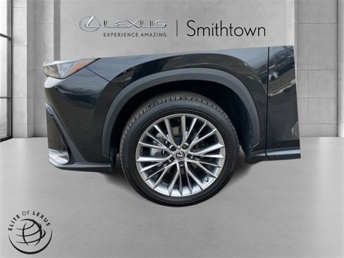 Certified 2023 Lexus NX 350h AWD w/ Premium Package image 8