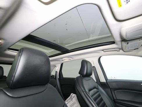 Used 2024 Ford Edge SEL w/ Convenience Package AWD/4WD image 18