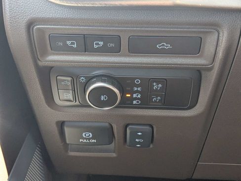 Used 2023 Ford F150 King Ranch w/ Equipment Group 601A High AWD/4WD image 30