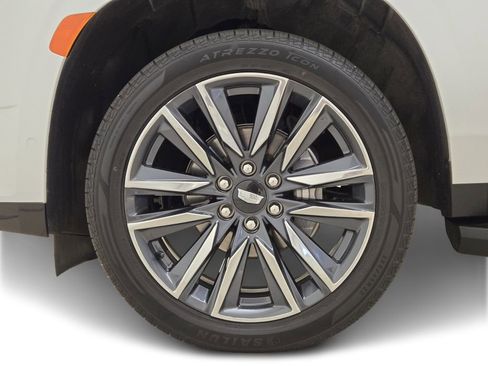 Used 2023 Cadillac Escalade Sport image 13