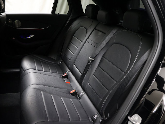 Used 2021 Mercedes-Benz GLC 300 4MATIC image 12