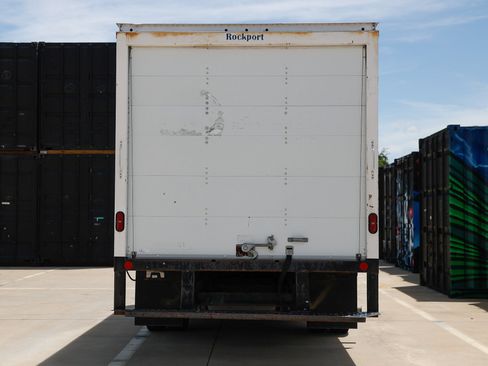 Used 2018 Ford E-350 and Econoline 350 Super Duty RWD image 11