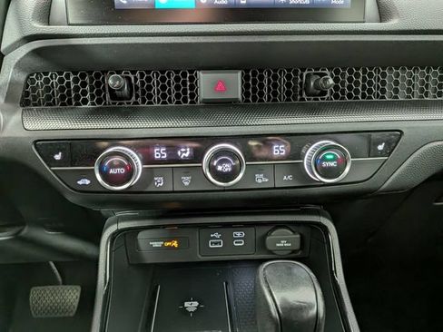 Used 2025 Honda CR-V Sport-L image 22