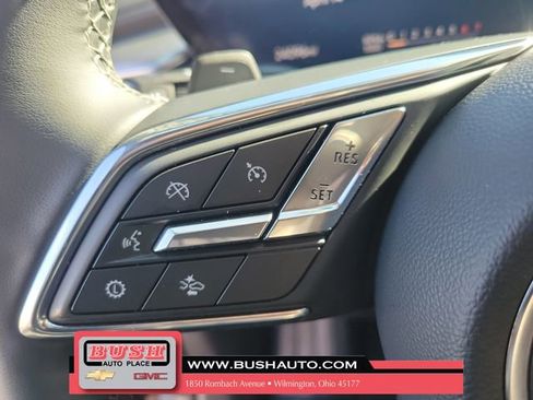 Used 2025 Buick Enclave Preferred image 26