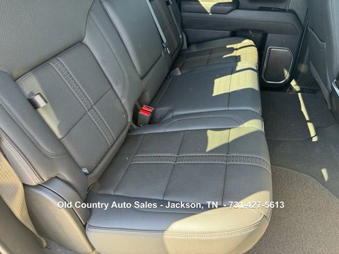 Used 2025 Chevrolet Silverado 2500 High Country w/ Midnight Edition image 42