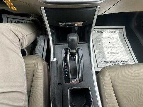 Used 2014 Honda Accord LX image 13