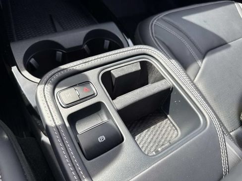 Used 2025 Ford Mustang Mach-E Premium AWD/4WD image 30