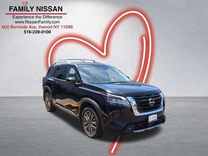 Certified 2023 Nissan Pathfinder SL w/ SL Premium Package